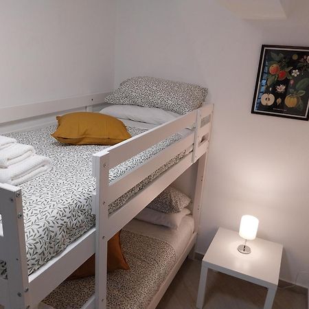 Residence La Vela 2 Рим Экстерьер фото